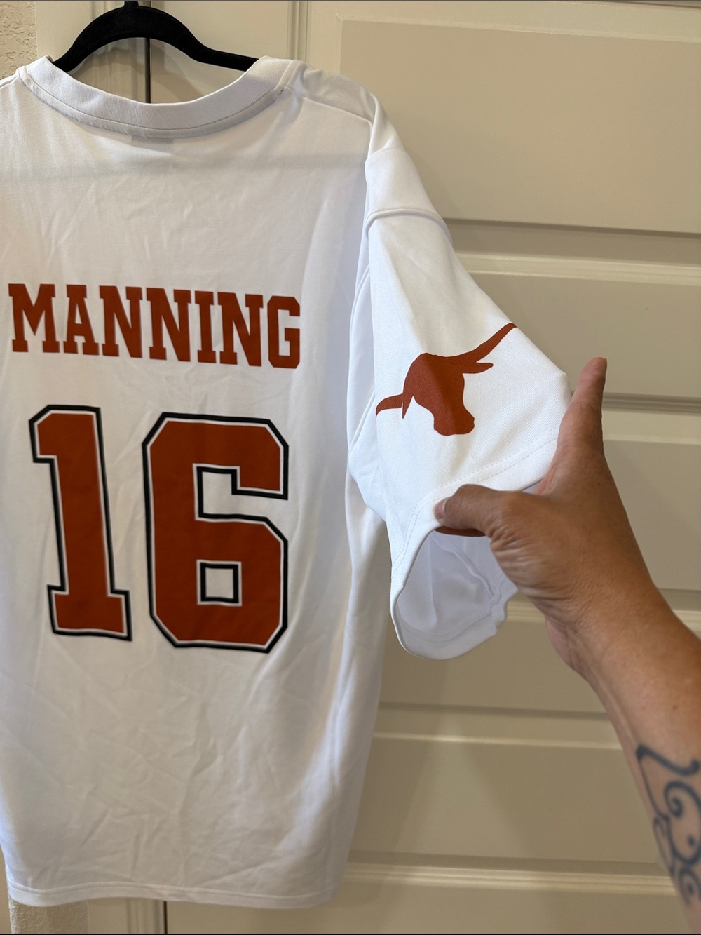 Colosseum Men's Texas Longhorns Arch Manning #16 White Football Jersey - Picture 4 of 5
